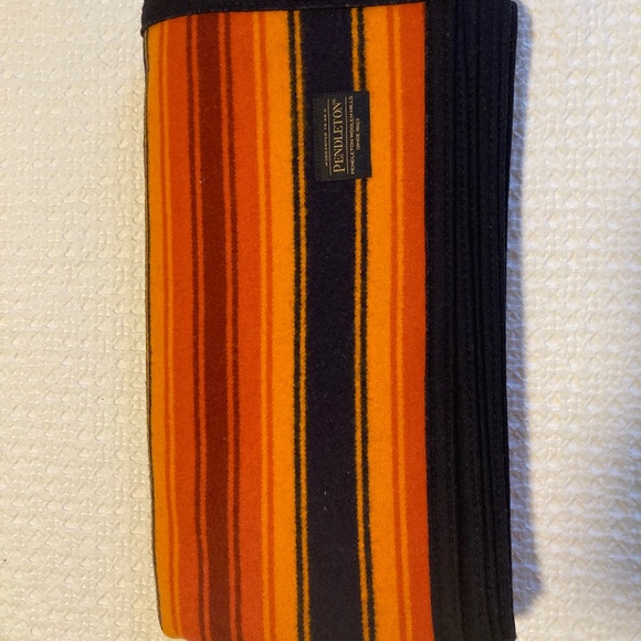 Pendleton wool throw - Picture 1 of 5